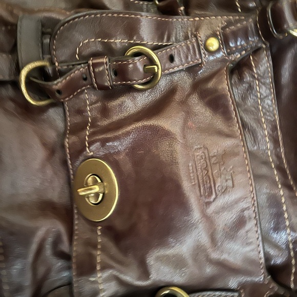 Authentic Coach Bag! Brown with rustic hardware! Excellent condition - Picture 8 of 8